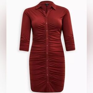 Torrid Sz 4 At The Knee Studio Knit Shirred Shirtdress